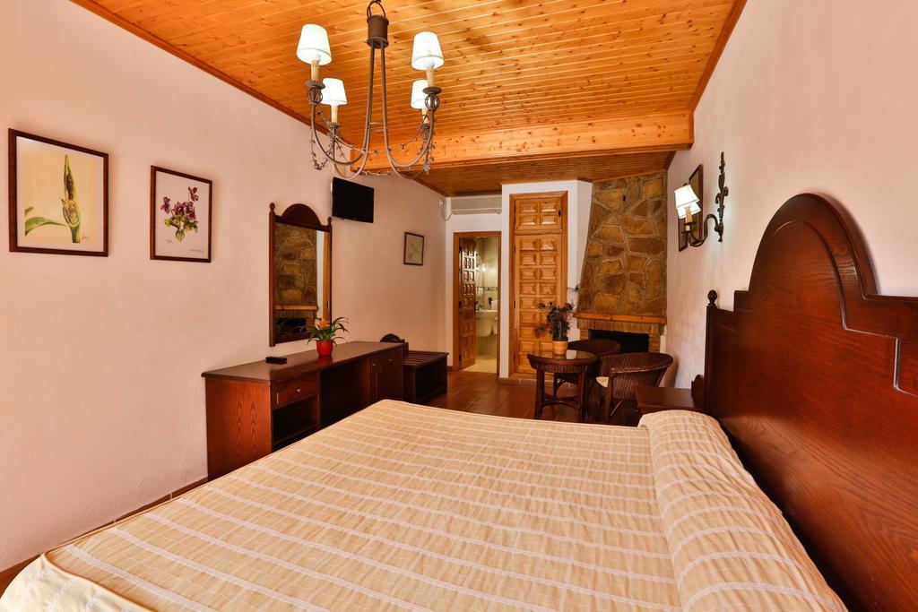 Hotel Rural Noguera De La Sierpe Arroyo Frío Extérieur photo